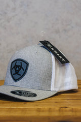Ariat Men's Logo Mesh Logo Snapback Hat