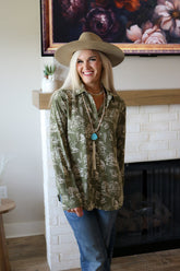 Ariat Women's Homestyle Western Moss Green Blouse