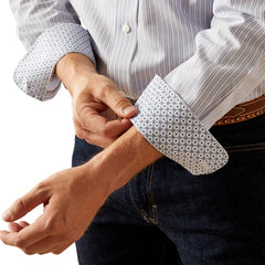 Ariat Men's Wrinkle Free Don Classic Fit Blue Button Down Shirt