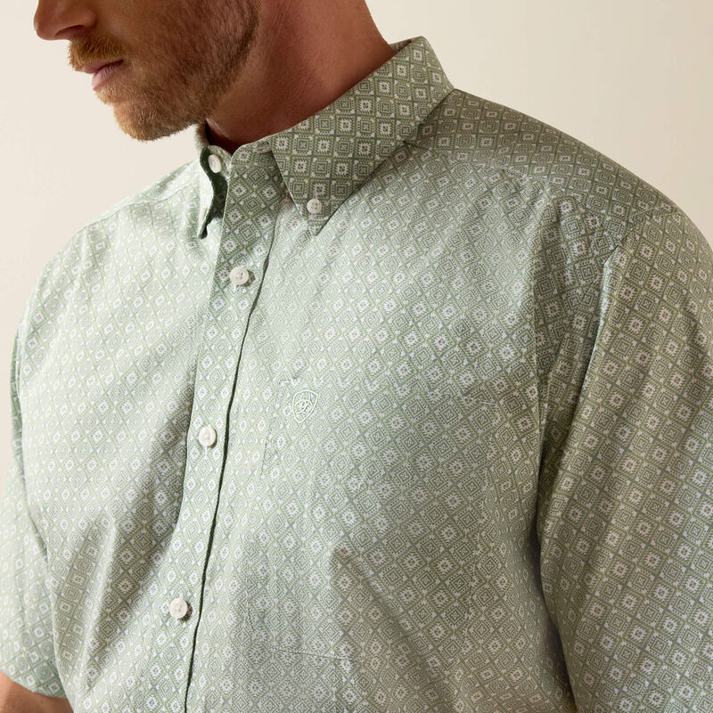 Ariat Men's Laurel Green Wrinkle Free Worthington Classic Fit Shirt
