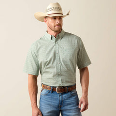 Ariat Men's Laurel Green Wrinkle Free Worthington Classic Fit Shirt