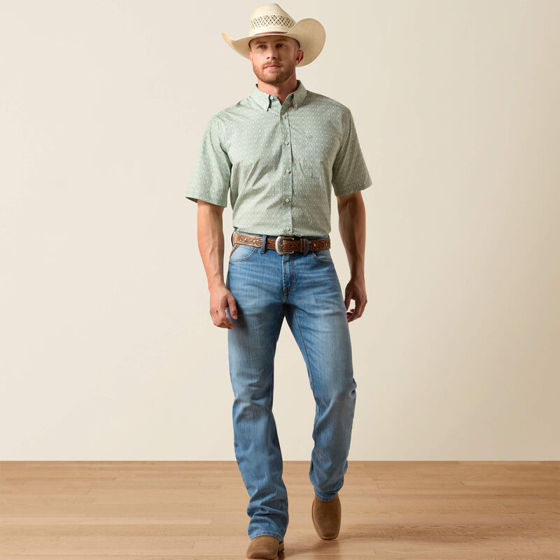 Ariat Men's Laurel Green Wrinkle Free Worthington Classic Fit Shirt