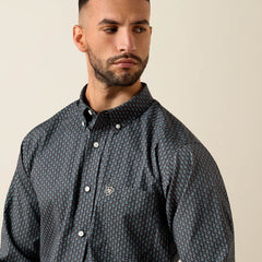 Ariat Men's Wrinkle Free Barnaby Classic Fit Shirt | Phantom Paisley