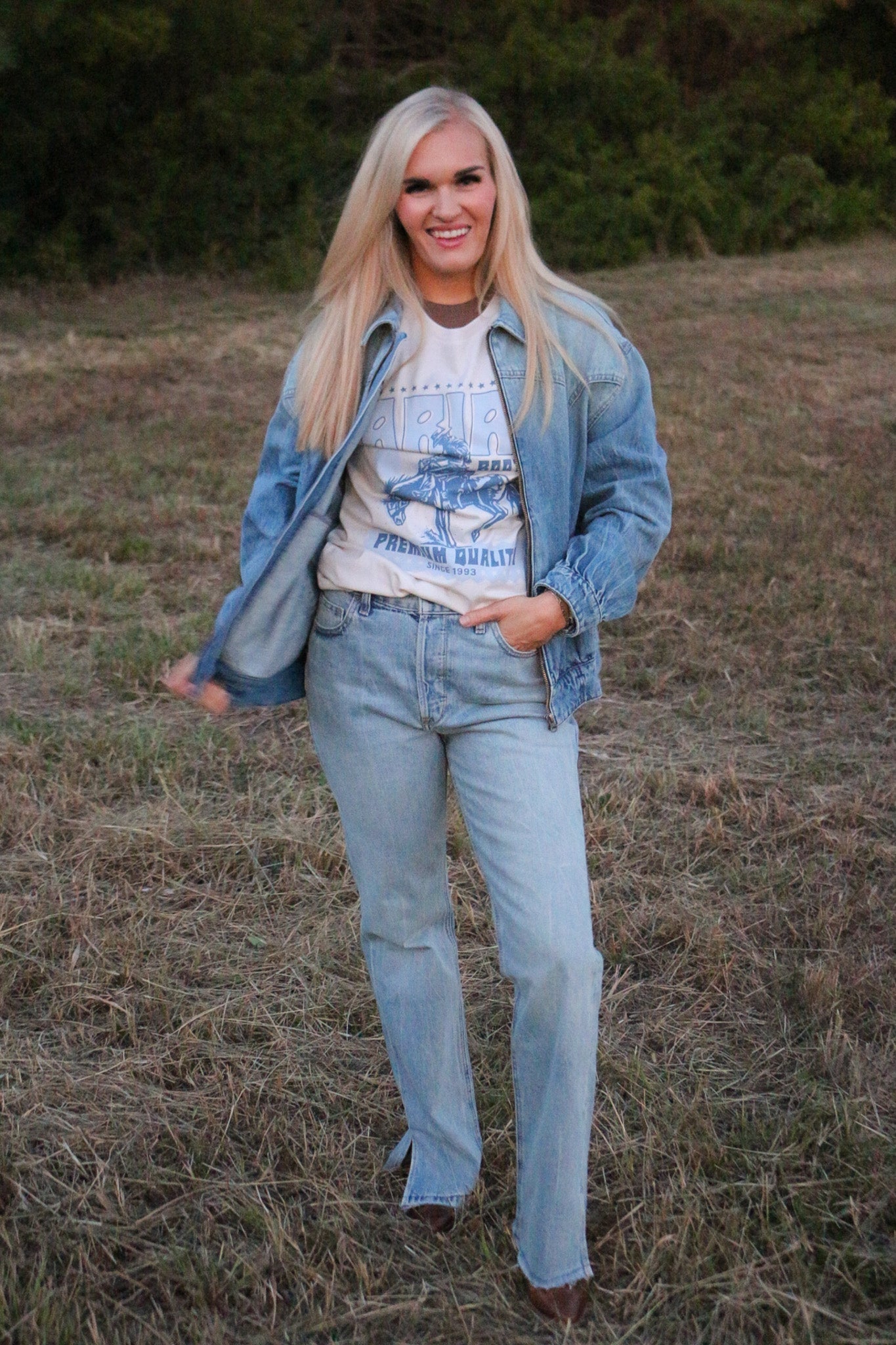 Ariat Retro Block Poster White Tee