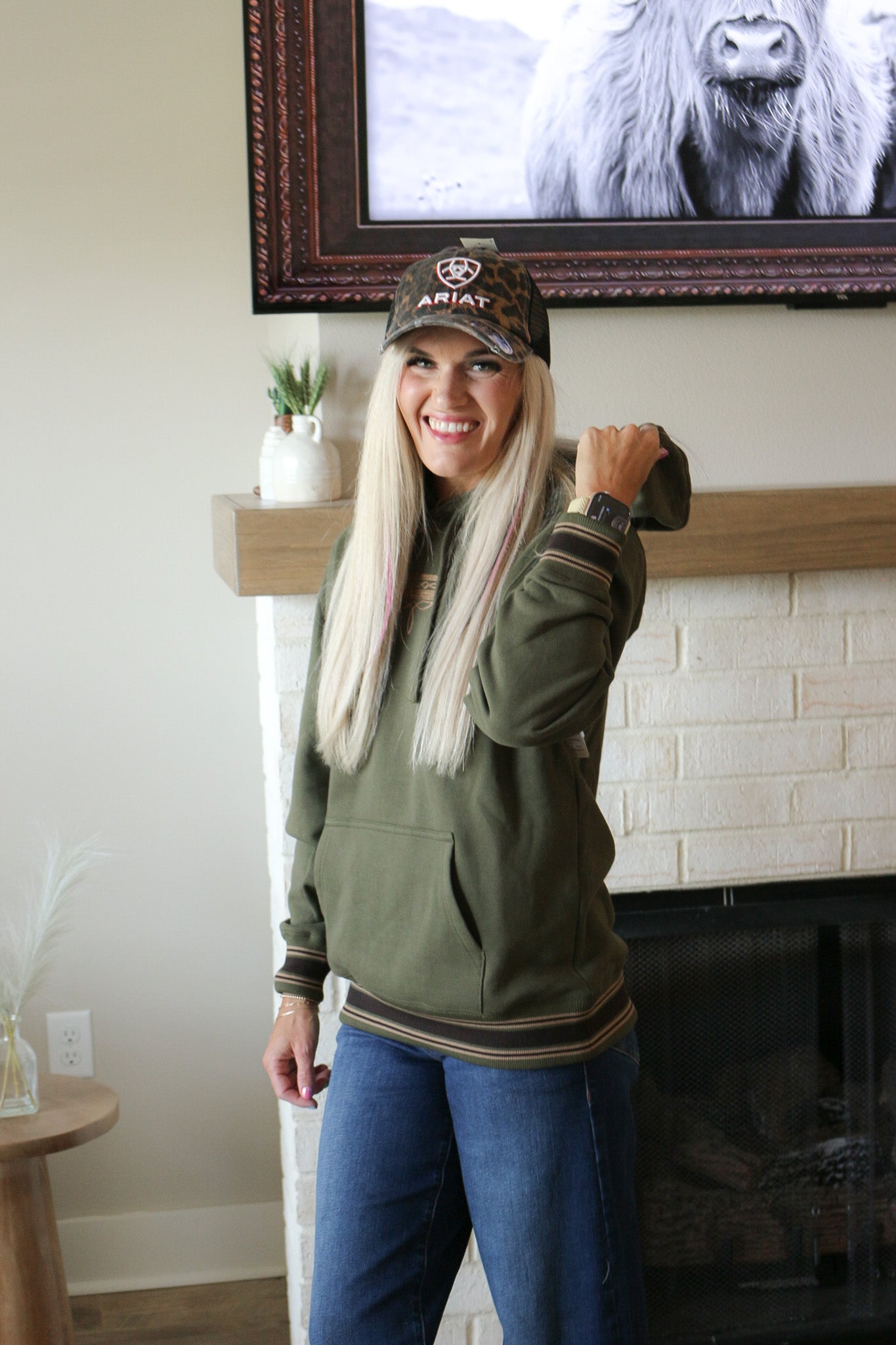 Ariat Women's Threaded Through Hoodie | Ivy Green