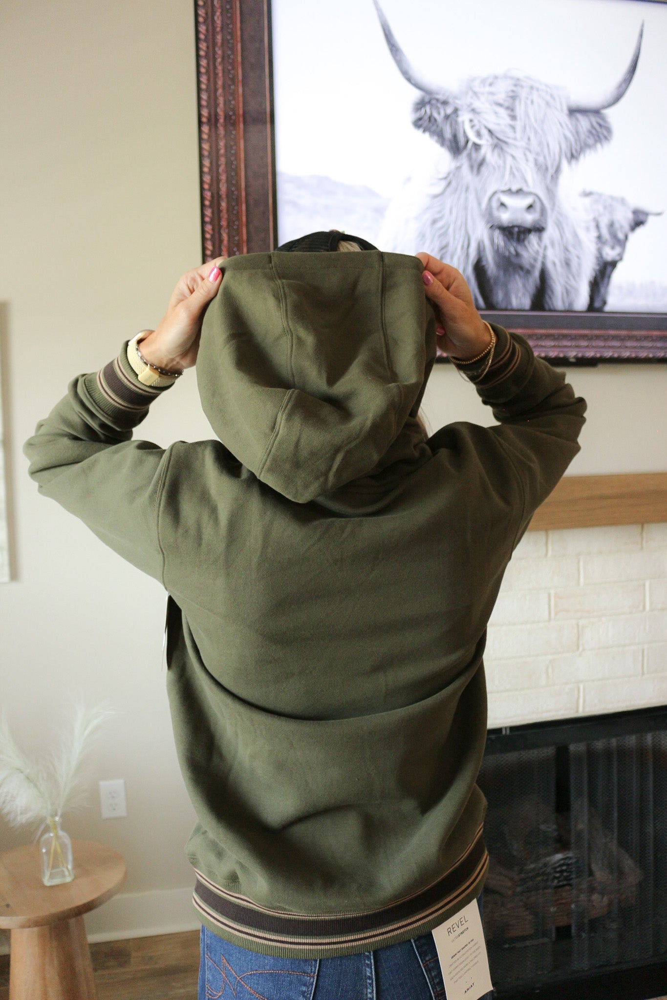 Ariat Women's Threaded Through Hoodie | Ivy Green
